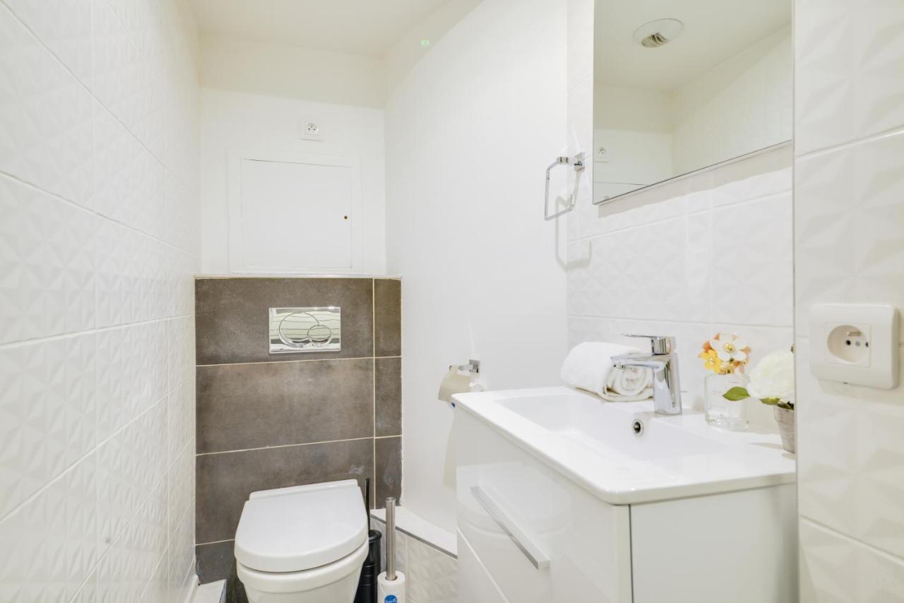 Apartament Sweett - Saint Lazare Paryż Zewnętrze zdjęcie